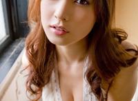 大尺度少妇15P：少妇丰滿自拍图片