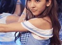 后入式翘臀XXOO动态图妹子脱內內视频：妹子你这是穿了吗图片 