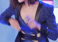 采精的小蝴蝶论坛自拍：采精小蝴蝶5P图片