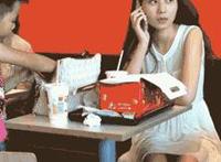 最好看的踢裆视频：女人的裆部无遮掩图片