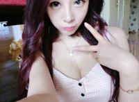 双手扶着浴缸边 高高地顶起：滑腻抽搐蠕动