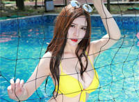 李丽莎足球宝贝无圣光图片：李丽莎微博图集