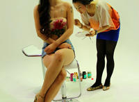 中国女人生夝殖国画彩绘