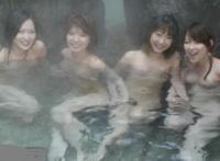 日本男女混合浴 起反应 日本男女混浴会冲动吗