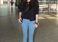 杨幂紧身裤凹进去了 明星紧身裤b凹进去图片