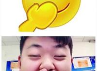 宋逸群模仿偷笑. 宋逸群模仿偷笑.
