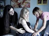 翁公满足我性需求，燕子嫁给老公的时候还是处女