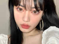 扒一扒自称有X瘾的零零后女网红EvilLilico