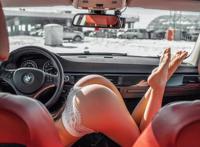 zzzttt资源ins博主anna_fury蜜桃臀和大长腿图集