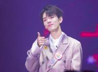 摁个棒是什么梗 实际上便是单纯性的点赞的意思