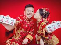 成都黑帽门惹网友愤怒 结婚照被上传到P站是怎么回事？