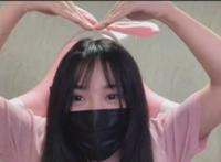 一条小团团露脸登录微博热搜 参与公益活动为湖北品牌直播带货