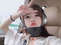 冯提莫在公益的道路上越走越远 为家乡打Call