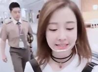 冯提莫机场唱《卡路里》你是真的不害羞吗?