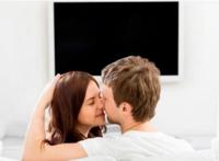 怎样和女朋友第一次接吻 第一次和女友接吻要注意什么