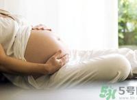 00后女孩即将生孩子,什么年龄生孩子最好