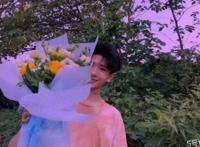 异性朋友很暧昧的表现 判断男女关系不正常