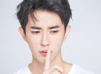 鞠婧祎于朦胧关系，于朦胧的女朋友是鞠婧祎吗