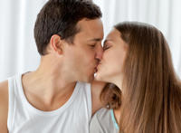 夫妻婚后性生活不和谐怎么办 夫妻婚前两性教育要点介绍