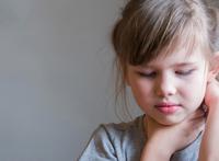 小孩打新冠疫苗需要注意哪些事项  出现这26种情况一定要多加注意