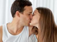 男生看到落红的感受 男生看到落红会心疼吗