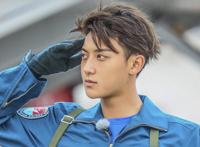 黄子韬和吴亦凡关系好吗