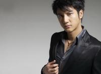 真的有男大佬玩男明星吗