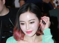 乳神潘春春个人资料照片 跻身宅男女神行列