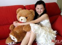 女助理石靖的个人资料 门事件指什么