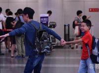 何炅老婆王菁个人资料 何炅的孩子是谁