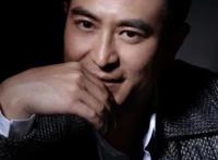 张嘉译现任老婆和前妻简介 他为什么离婚