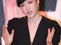 主持人李艾个人资料简介 男友张徐宁向她求婚成功