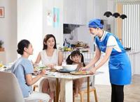 不住家带孩子的保姆 一般多少钱一月工作时间多长