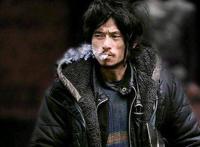 现在的网红犀利哥怎么样了 生活依然困苦