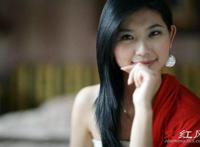 董思怡个人资料简介 21岁美女当上了总裁