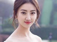 景甜个人资料介绍 金主这么执着，不红真说不过去了