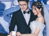 禹景曦和戚蓝尹婚纱照 赶时髦呢奉子成婚