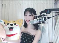 斗鱼郭mini怎么回事 直播过程中换衣服