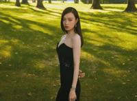 倪妮刮毛门怎么回事 面容给人的感觉很能撑起台面