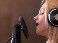 等到天边月亮入睡叫什么歌名 原唱是谁唱的