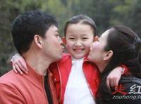 演员何政军的老婆是温峥嵘吗 妻子是谁叫什么名字