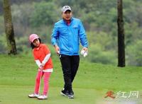 刘国梁老婆王瑾是谁 爱女是双胞胎吗