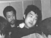 莫磊过肩龙图片 向他人展示自己的过肩龙