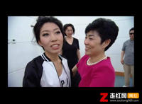 曲婉婷妈妈的故事，起底曲婉婷人血馒头啥意思