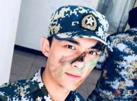 吴磊是吴京亲生的吗 为什么在成都上学