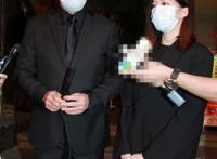 朱丽倩现在生活照 为什么这么老不漂亮了