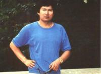 李春平美国老太到底是谁 好莱坞影星老婆比他大39岁