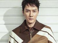 冯绍峰的家世到底有多强大 女演员争着和他有关系