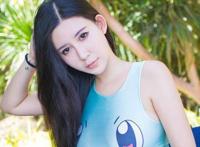 上海车模李雅个人资料 写真模特出身“难怪”