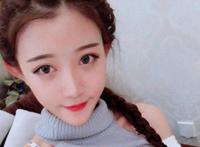 小伊伊个人资料简介 和男朋友在快手玩high社会摇